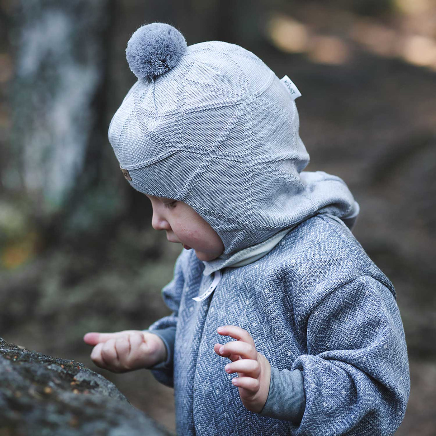 KIVAT Polku tupsukypärämyssy, merinovillaa, lapsen päässä