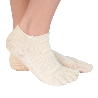 Organic cotton toe socks, ankle height