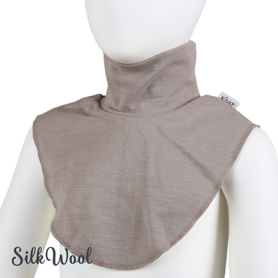 Silkwool turtleneck collar